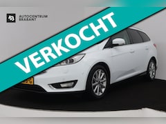 Ford Focus Wagon - 1.0 First Edition (NAVIGATIE, STOELVERWARMING, PDC, VOORRUITVERWARMING, PARKEERHULP)