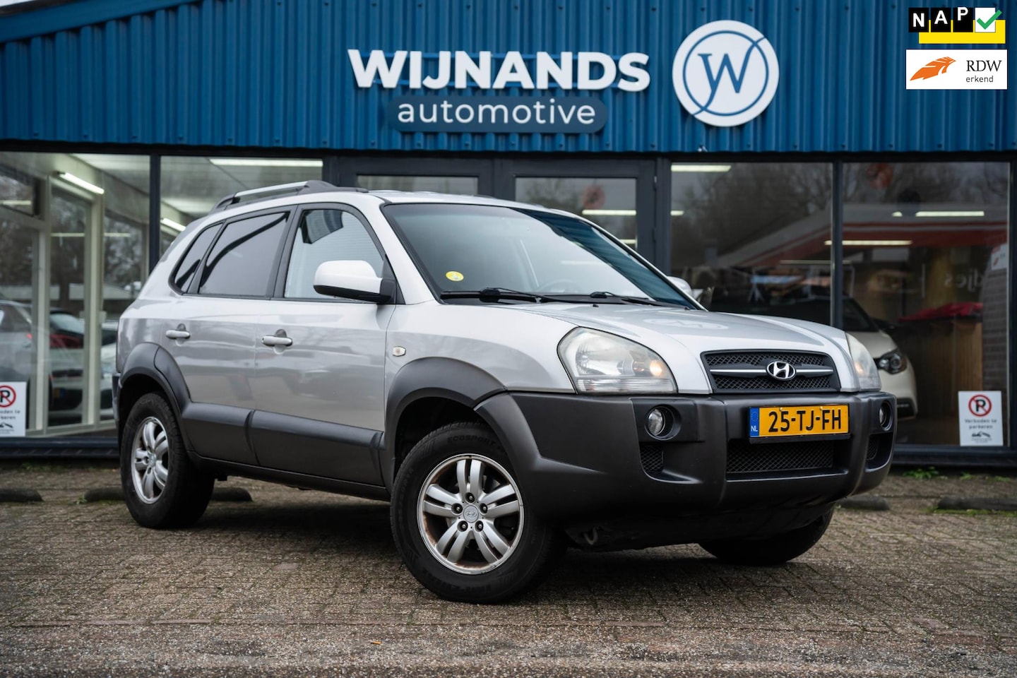 Hyundai Tucson - 2.0i Style Premium Trekhaak Cruise Clima - AutoWereld.nl