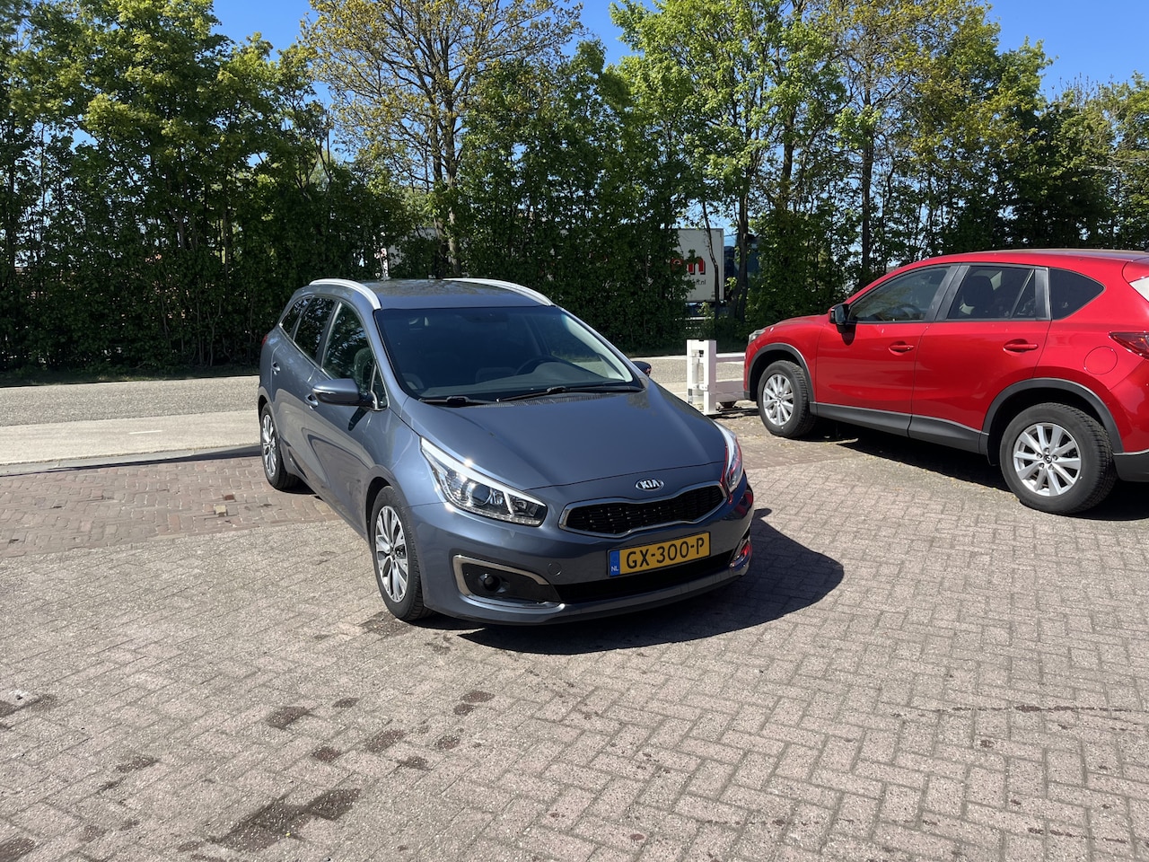 Kia Cee'd Sportswagon - 1.6 GDI DynamicLine CAMERA CRUISE NAVI CLIMA - AutoWereld.nl
