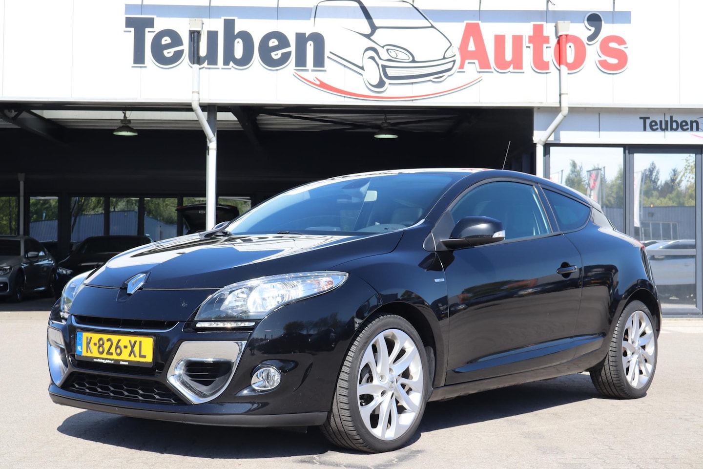 Renault Mégane Coupé - 1.6 dCi Collection | Navigatie | Bluetooth | Bose | Stoelverwarming - AutoWereld.nl