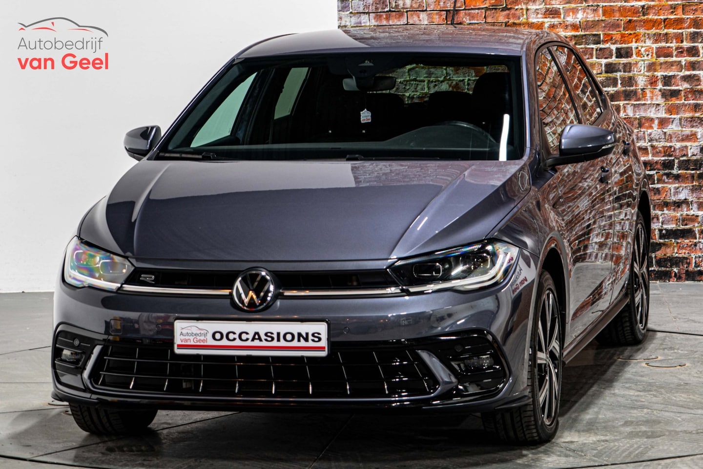 Volkswagen Polo - 1.0 TSI R-Line| Apple Carplay | LED | DAB+ |Adaptive Cruise Control LM 17' Bergamo - AutoWereld.nl