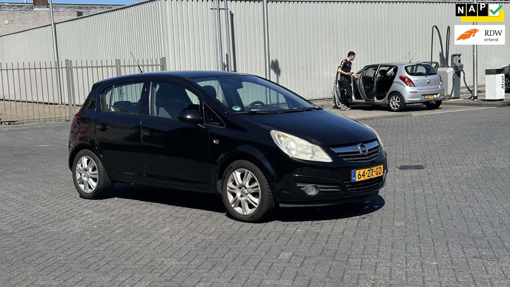 Opel Corsa - 1.4-16V Cosmo 1.4-16V Cosmo - AutoWereld.nl