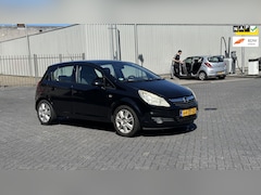 Opel Corsa - 1.4-16V Cosmo