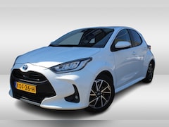 Toyota Yaris - 1.5 Hybrid 115 Executive Stoelverwarming l Lendesteun l LM velgen l Spiegelverwarming