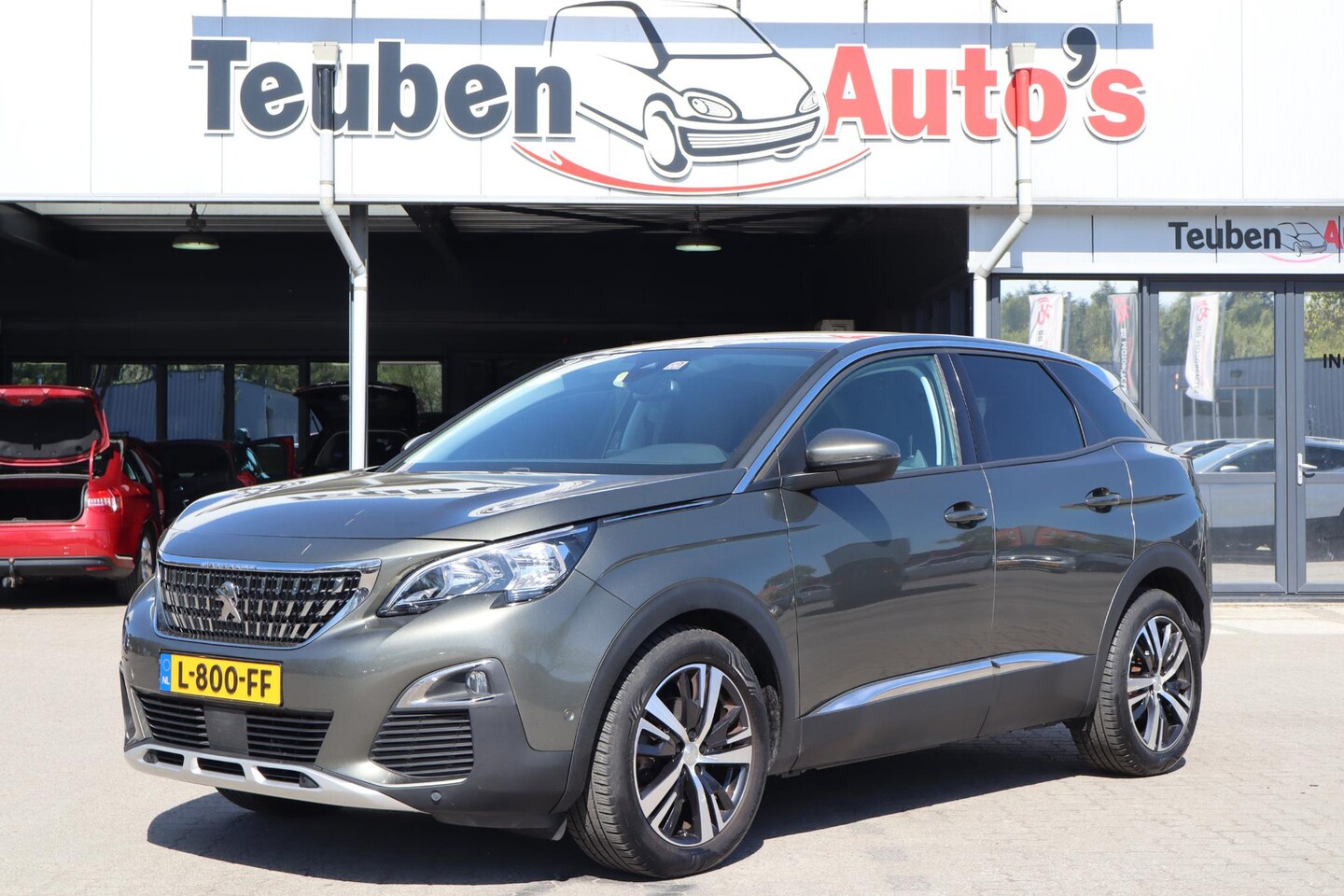 Peugeot 3008 - 1.2 PureTech Allure | Automaat | Trekhaak | Apple Carplay/Android Auto - AutoWereld.nl