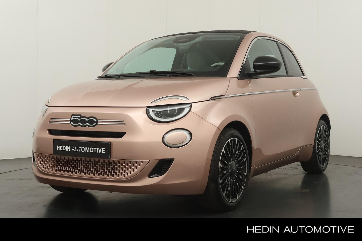 Fiat 500 C - 1.0 Hybrid La Prima | Navigatie | Premium Audio | 17" LM Velgen | Camera | Leder | - AutoWereld.nl
