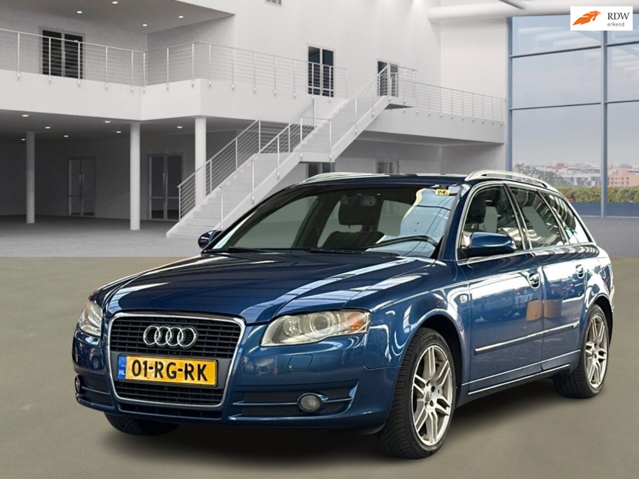 Audi A4 Avant - 2.0 Pro Line AUT PSENSOR NAVI CRUISE 2 X SLEUTELS - AutoWereld.nl