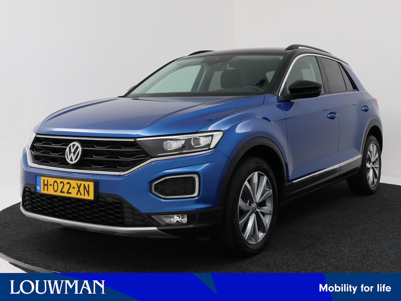 Volkswagen T-Roc - 1.5 TSI Style | Trekhaak | Apple Carplay/Android Auto | 17"LM Velgen | Nederlandse Auto | - AutoWereld.nl