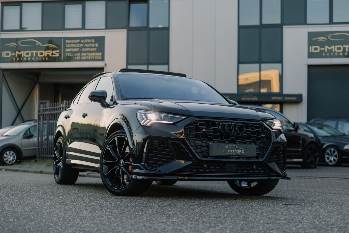 Audi Q3 Sportback - RSQ3 LUXE UITVOERING MATRIX RS BOMVOL - AutoWereld.nl