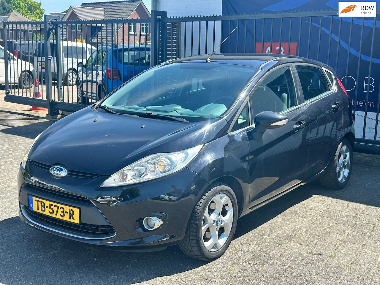 Ford Fiesta - 1.25 Ghia / AIRCO / AUX / ELEKTRISCHE RAMEN - AutoWereld.nl