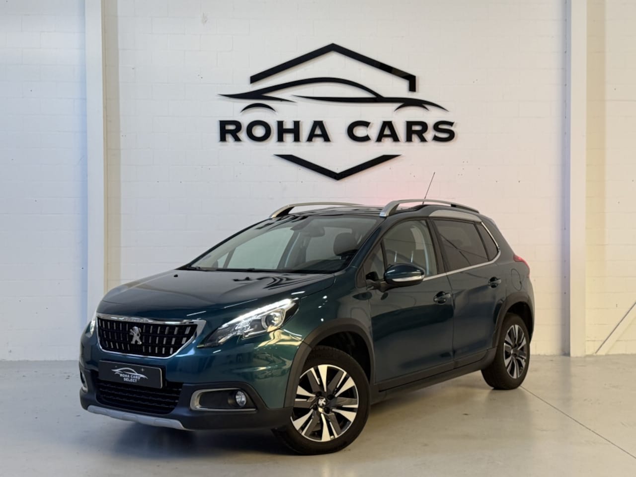 Peugeot 2008 - Allure *Cruise*Glazendak*Bluetooth* - AutoWereld.nl