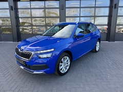 Skoda Kamiq - 1.0 TSI Ambition / Stoelverwarming / Carplay