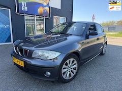 BMW 1-serie - 116i Business Line AIRCO/NAP/APK/CAMERA/CRUISE