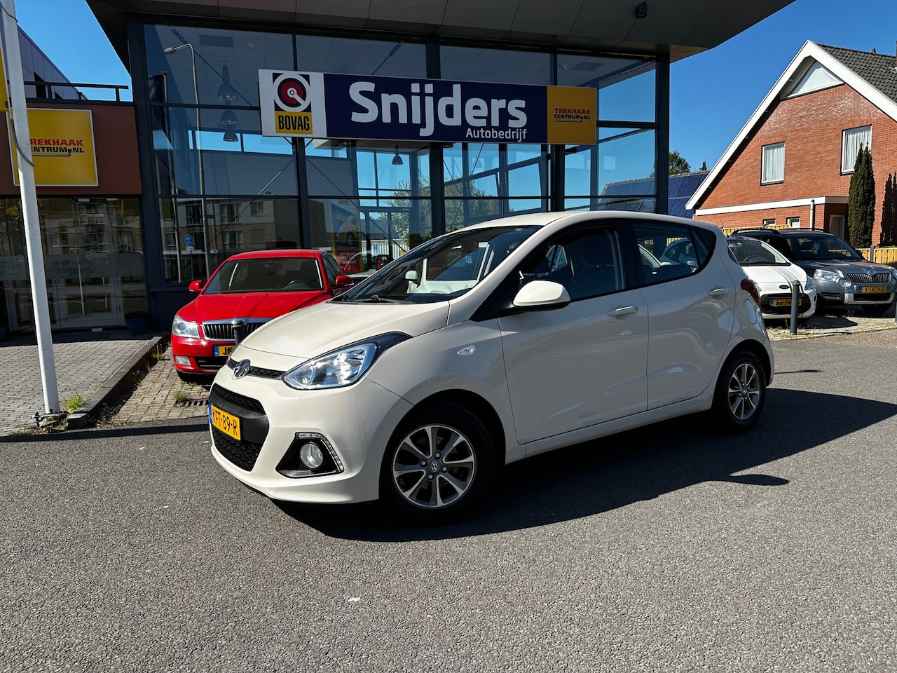 Hyundai i10 - 1.0i i-Motion Comfort Plus 1.0i i-Motion Comfort Plus - AutoWereld.nl