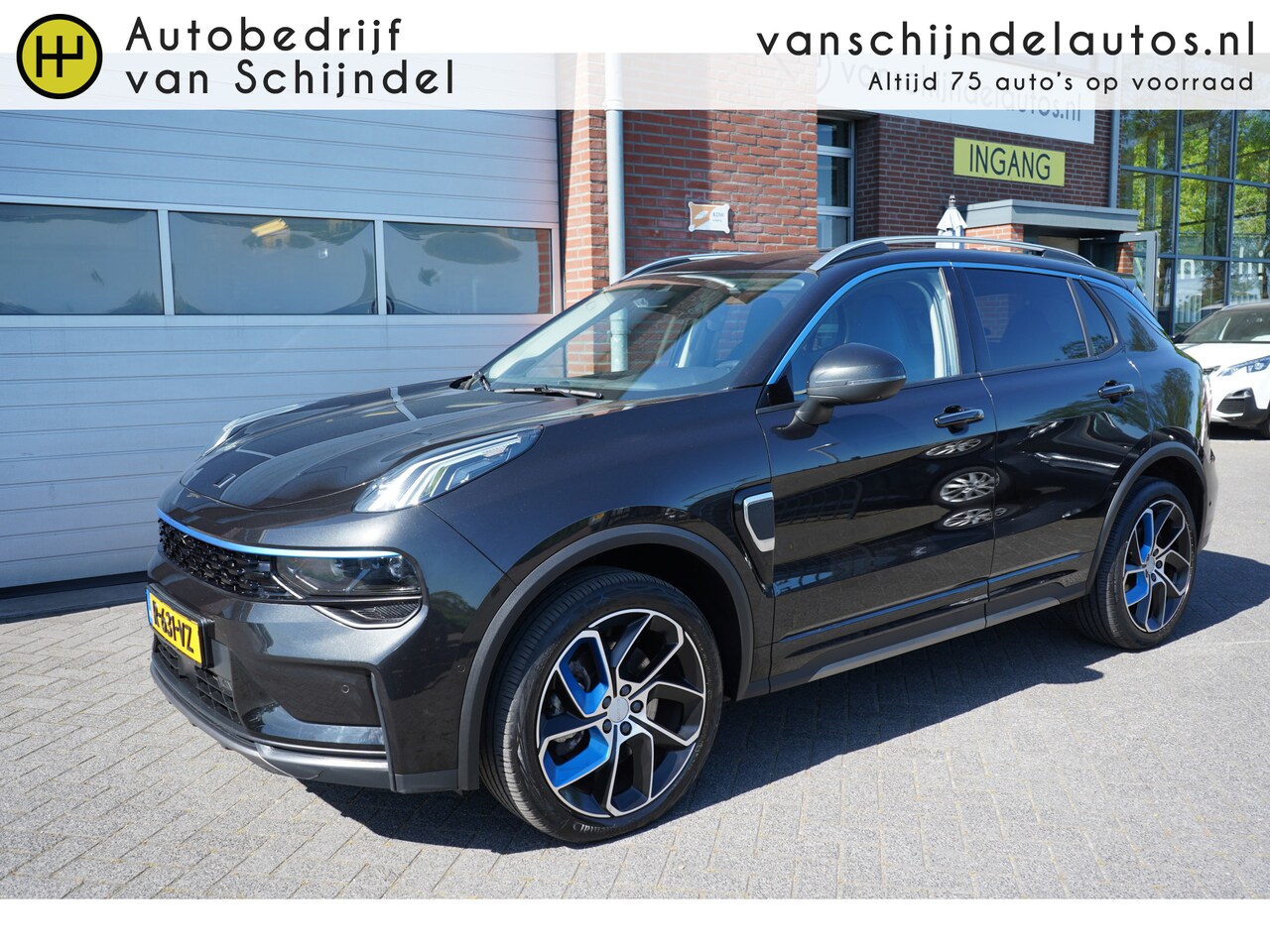 Lynk & Co 01 - 1.5 261PK! DEC 2022 ORIGINEEL NEDERLANDS DEALER OH 360CAMERA 6,6KWH LADER PANORAMADAK FULL - AutoWereld.nl