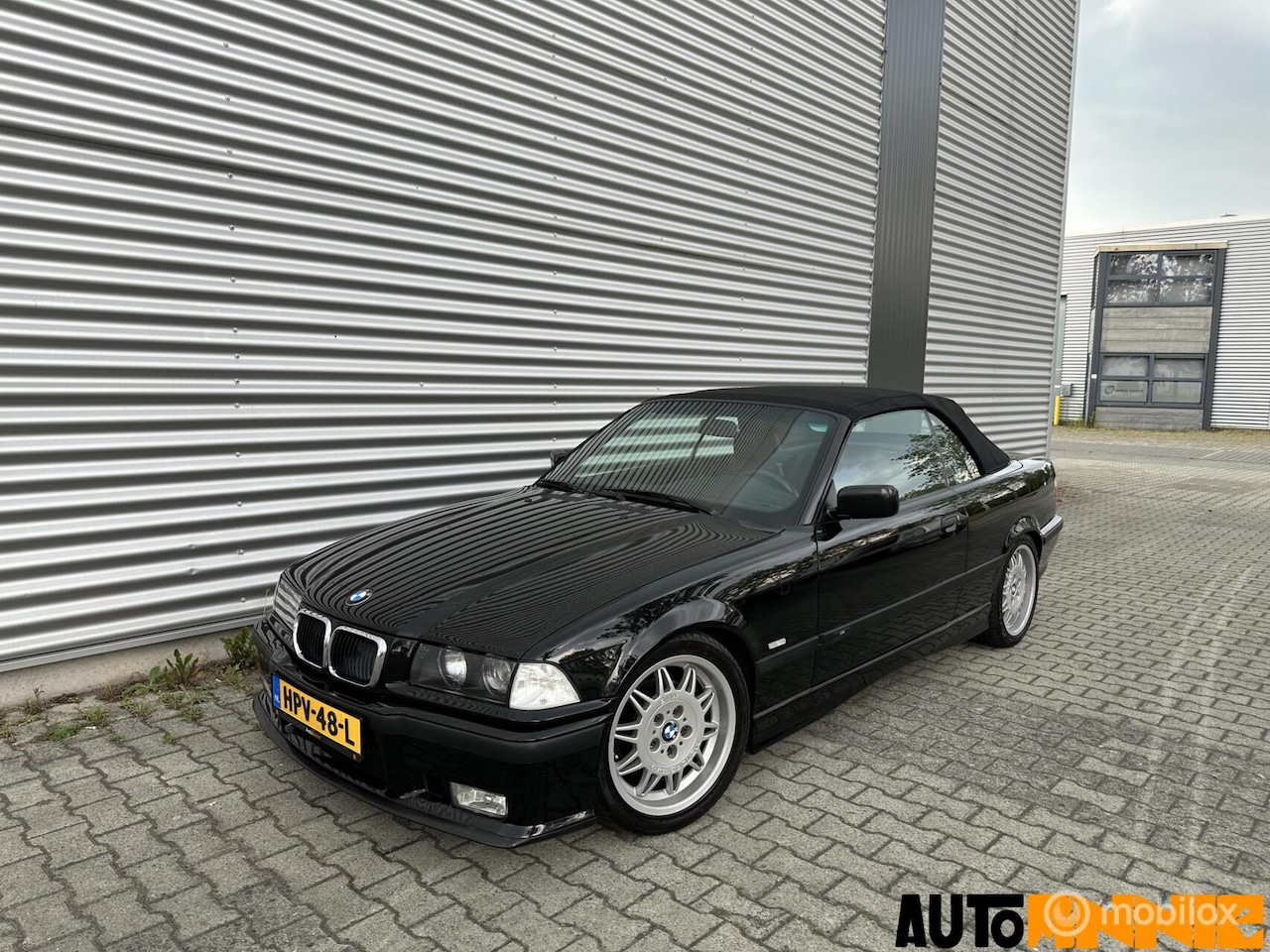 BMW 3-serie Cabrio - 318i Exclusive Edition - AutoWereld.nl