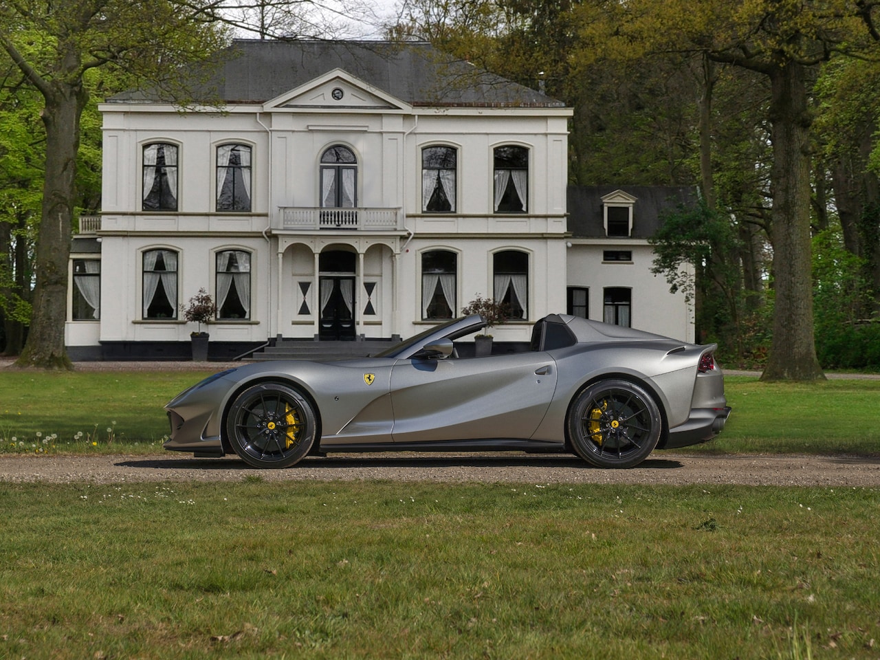 Ferrari 812 GTS - 6.5 V12 HELE | Aluminium Lucido | Racing Seats | Lift | Pass. display - AutoWereld.nl