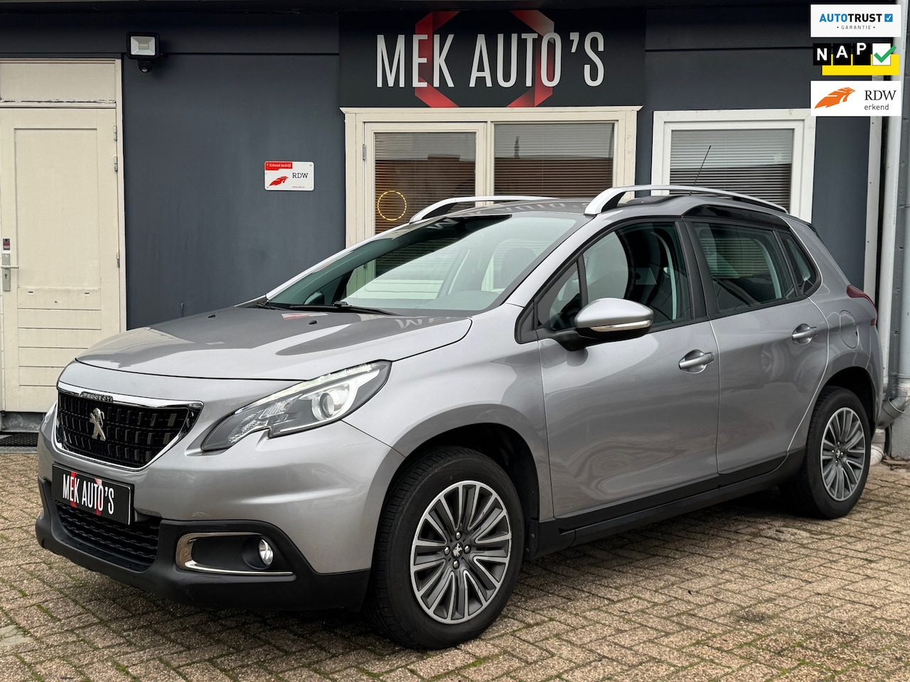 Peugeot 2008 - 1.2 PureTech Active|2e eigenaar|Navi|Carplay|Cruise| - AutoWereld.nl