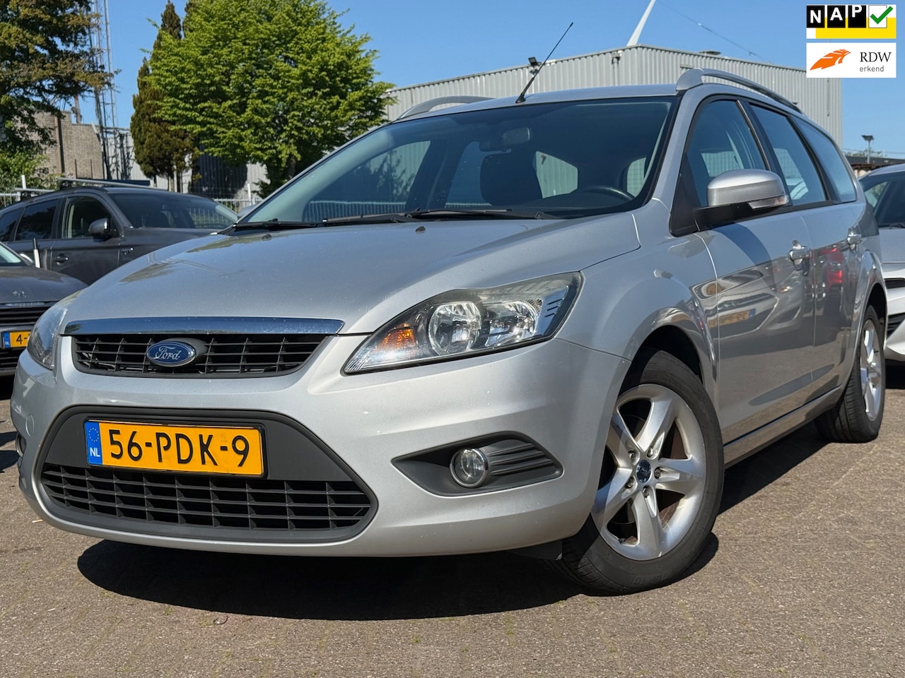 Ford Focus Wagon - 1.6 Comfort | NAP | AC | Cruise - AutoWereld.nl