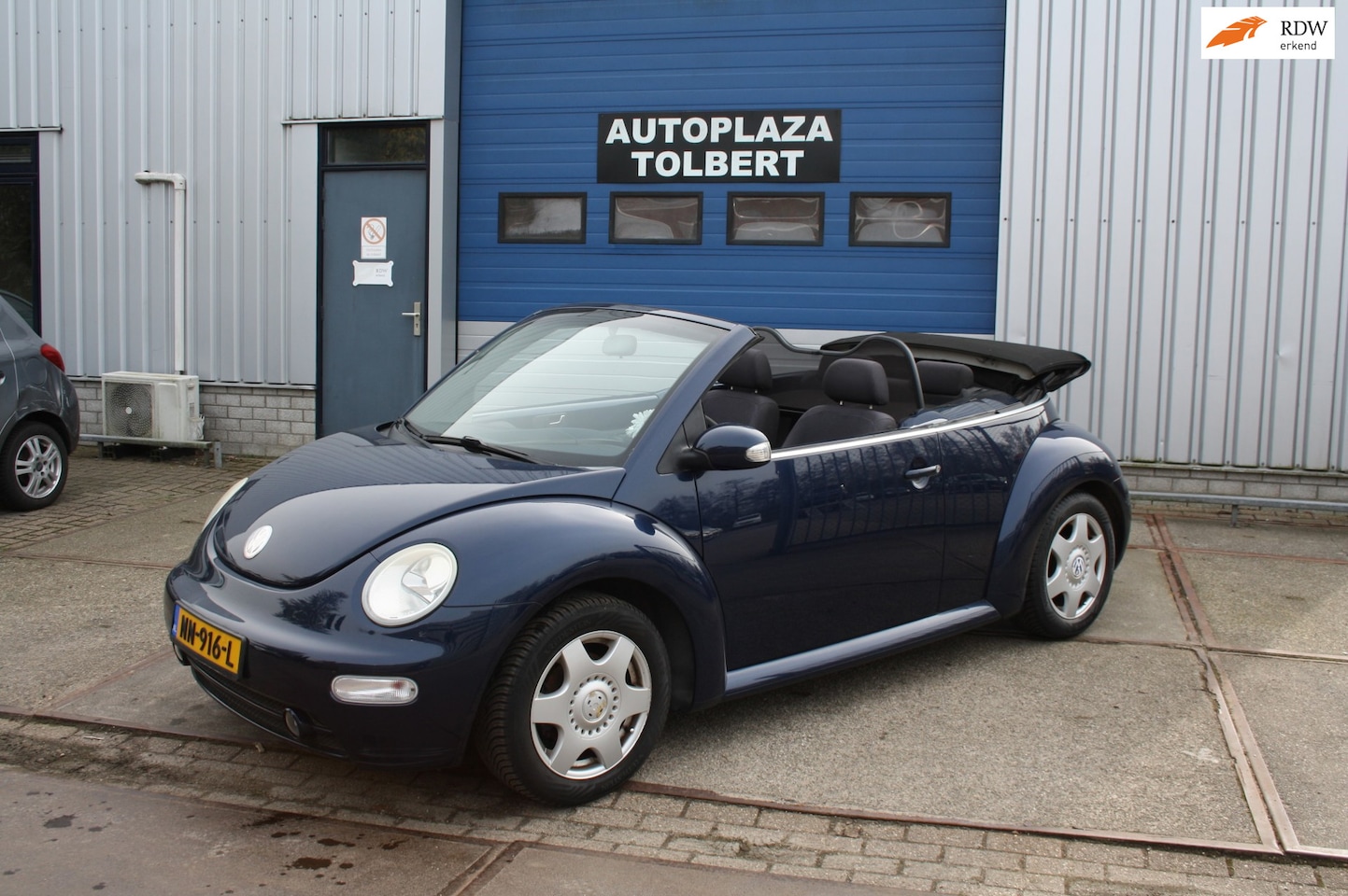 Volkswagen New Beetle Cabriolet - 1.6 *BJ'03*AIRCO*STOELVERWARMING*TREKHAAK*CRUISE* - AutoWereld.nl