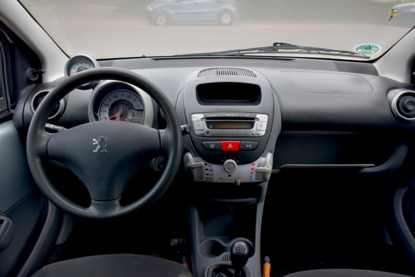 Peugeot 107 - 1.0-12V XS 1.0-12V XS, NAP, Airco, Elektrische ramen, Premium Pack