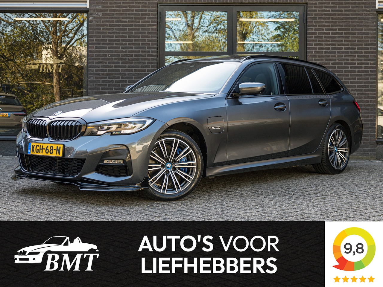 BMW 3-serie Touring - 330e G21 Touring High Executive M Sport / Pano / 360 / Trekhaak - AutoWereld.nl