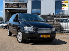 Chrysler Voyager - 3.3i V6 New York Edition AUTOMAAT rijklaar