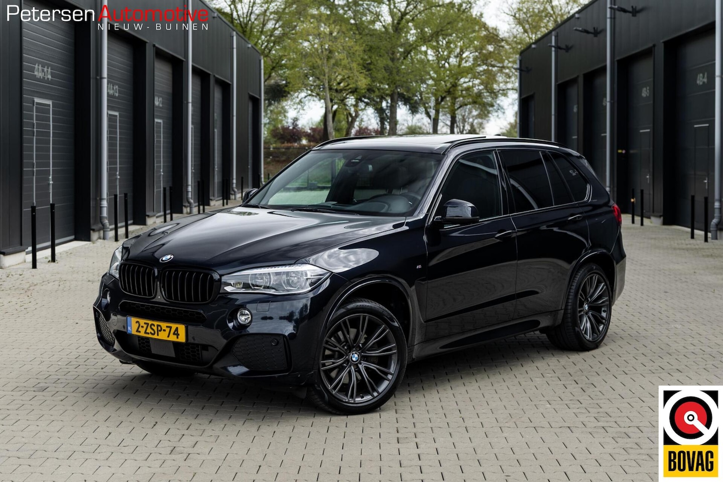 BMW X5 - xDrive30d M-Sport *B&O* Pano* ACC* Dealer onderh* Vol* - AutoWereld.nl
