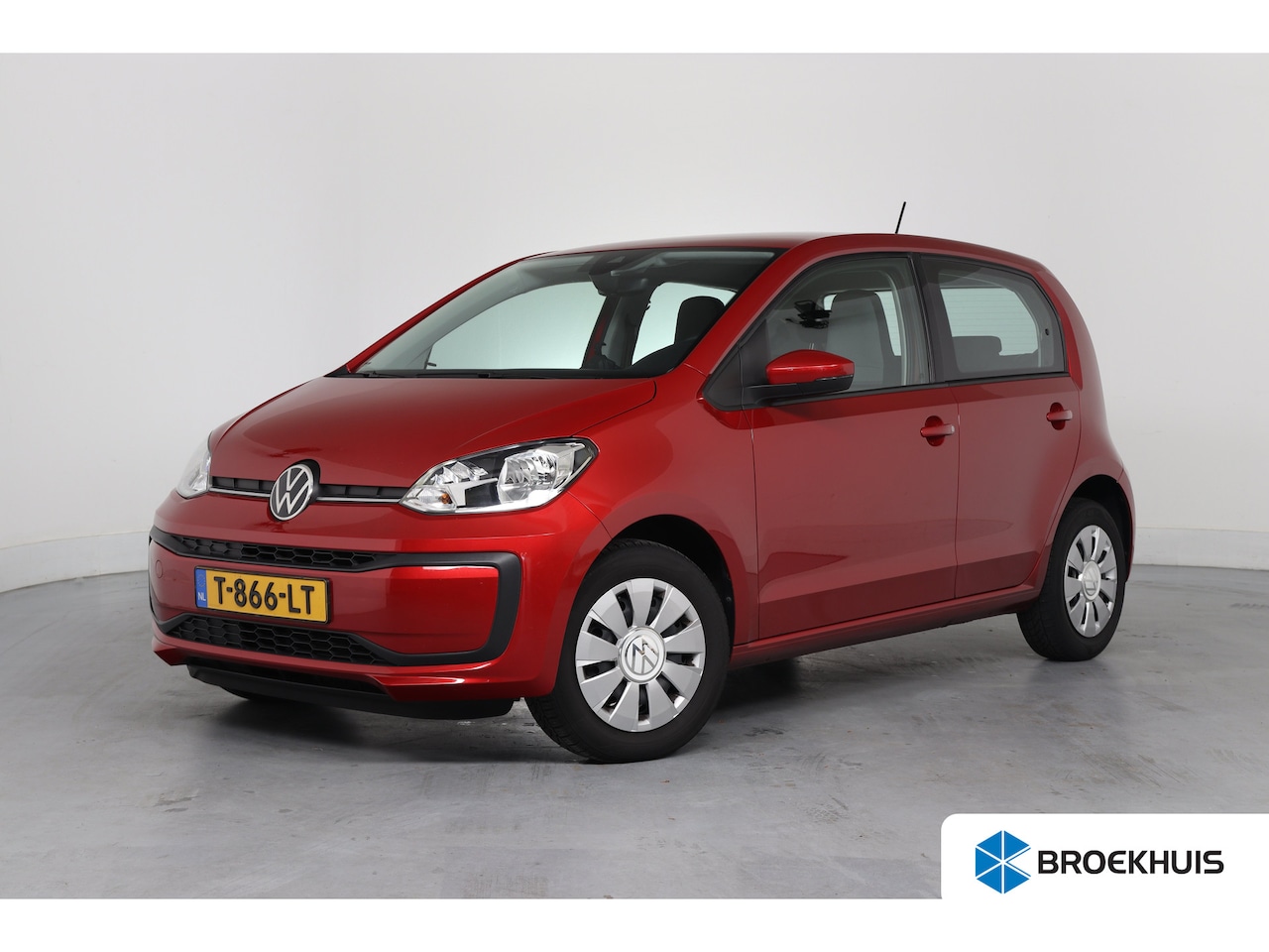 Volkswagen Up! - 1.0 | Dealer Onderhouden! | Camera | Clima | Cruise Control | Bluetooth | Parkeersensoren - AutoWereld.nl