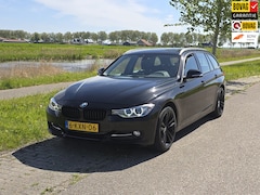 BMW 3-serie Touring - 316i High Executive