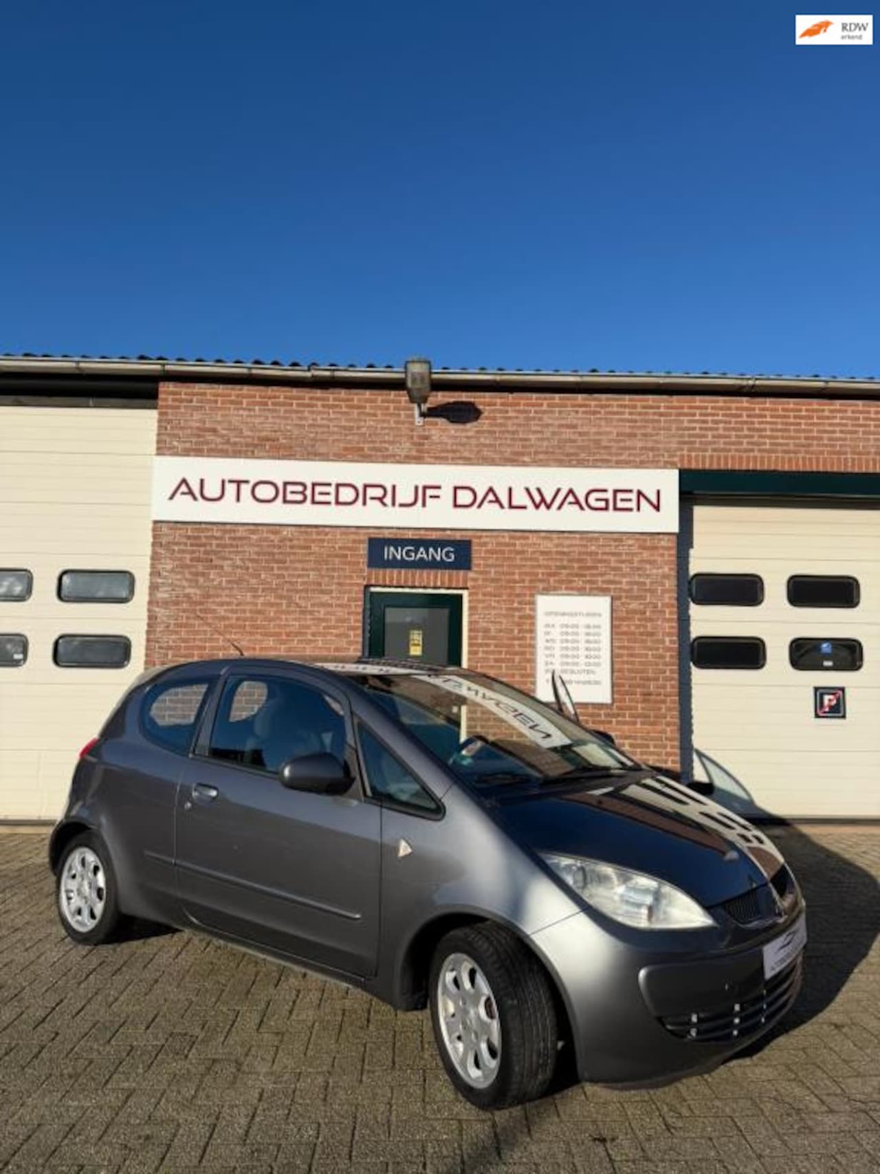 Mitsubishi Colt - 1.3 Invite - AutoWereld.nl