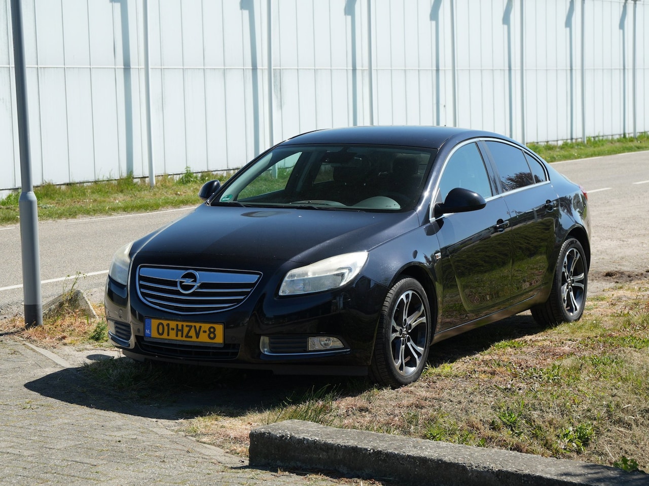 Opel Insignia - 1.8 Business Airco Navi Pdc - AutoWereld.nl