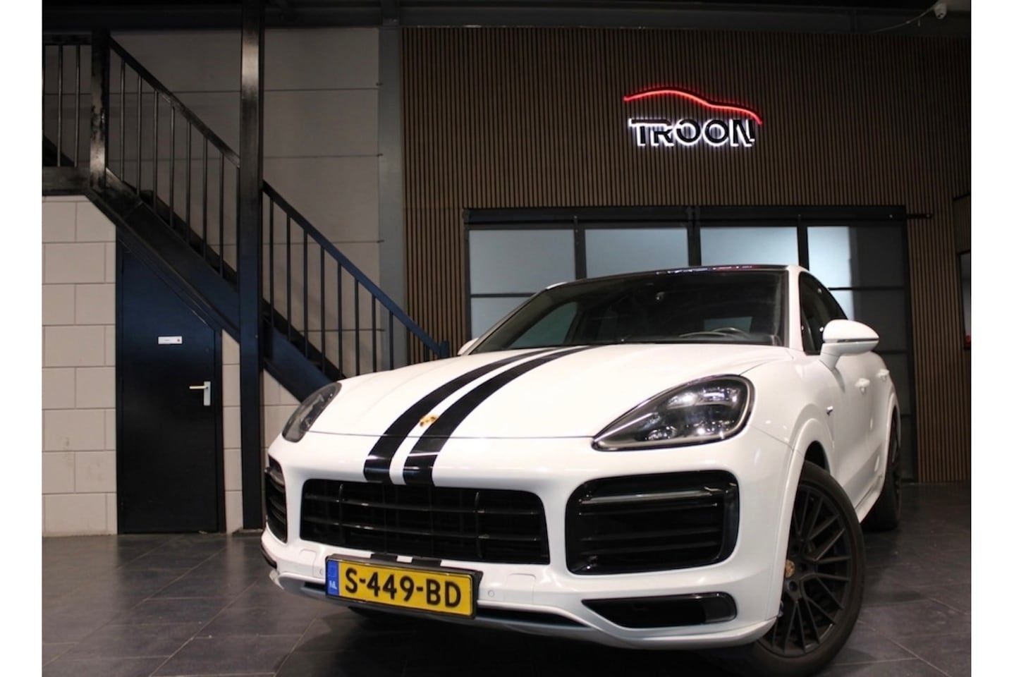 Porsche Cayenne Coupé - 3.0 E-Hybrid 3.0 E-Hybrid - AutoWereld.nl