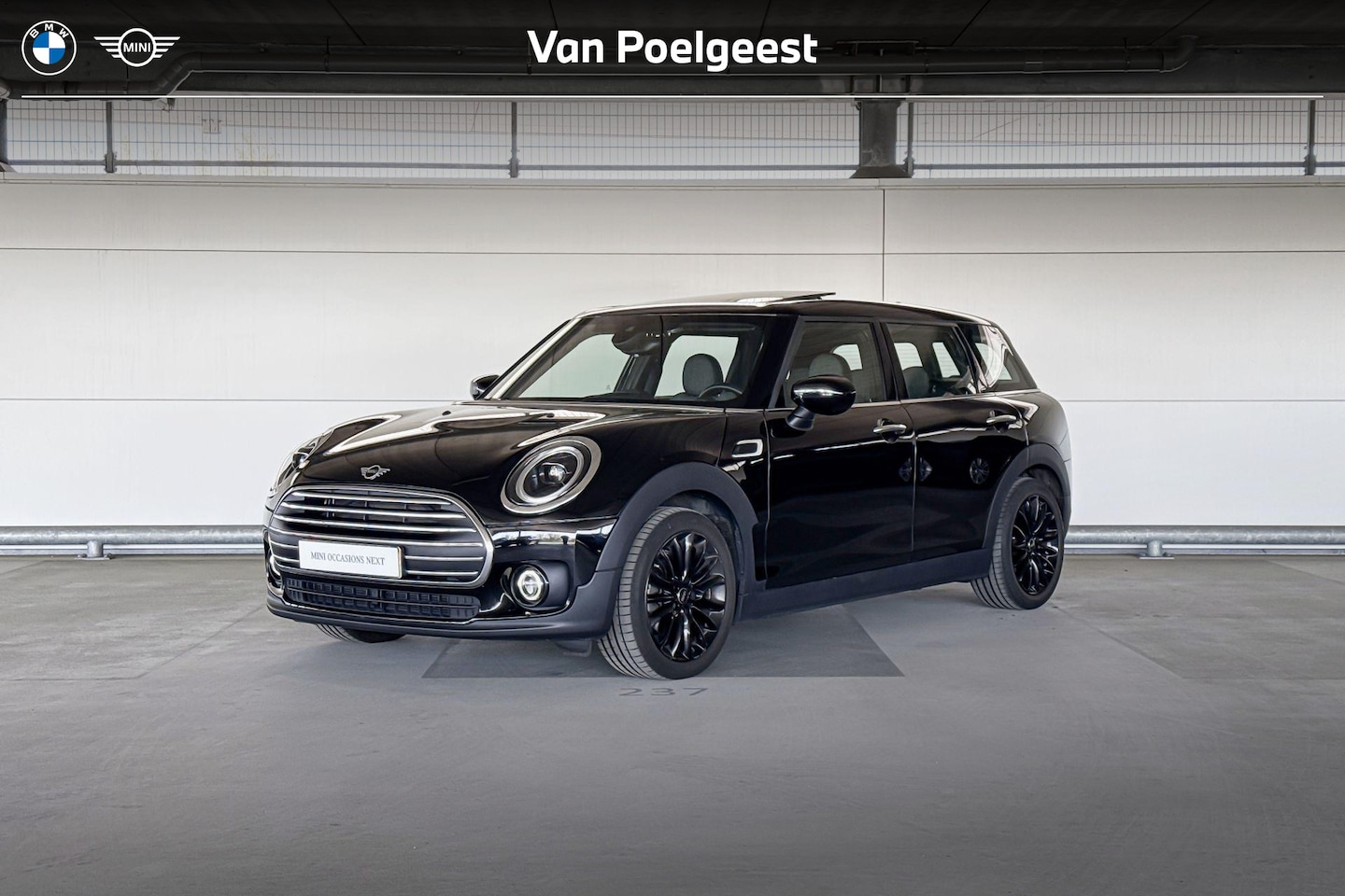 MINI Clubman - Cooper Business Edition - AutoWereld.nl