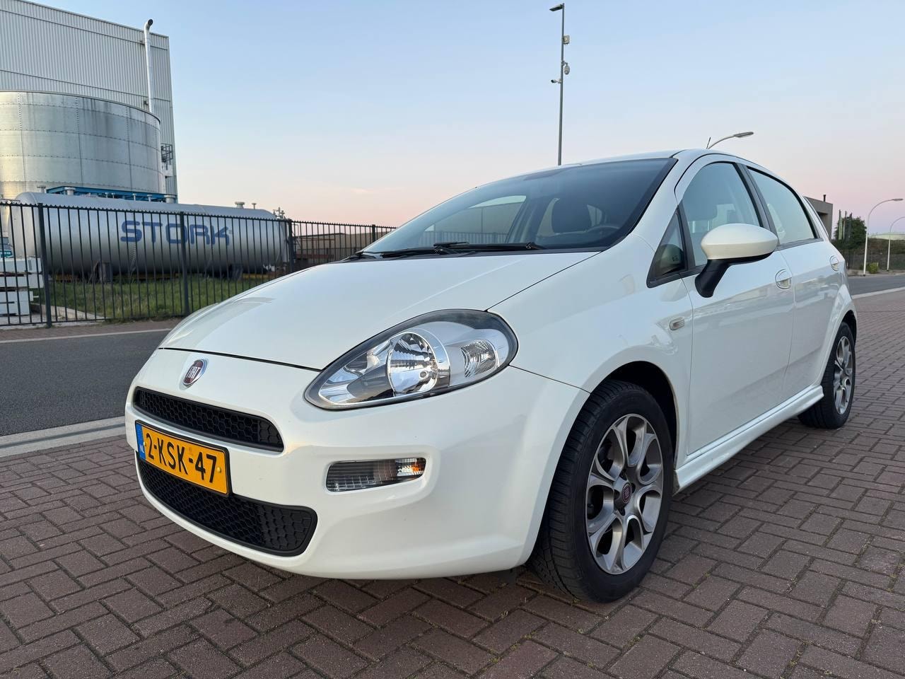 Fiat Punto Evo - 1.3 M-Jet Pop /Airco/Cruise/Nieuwe APK - AutoWereld.nl