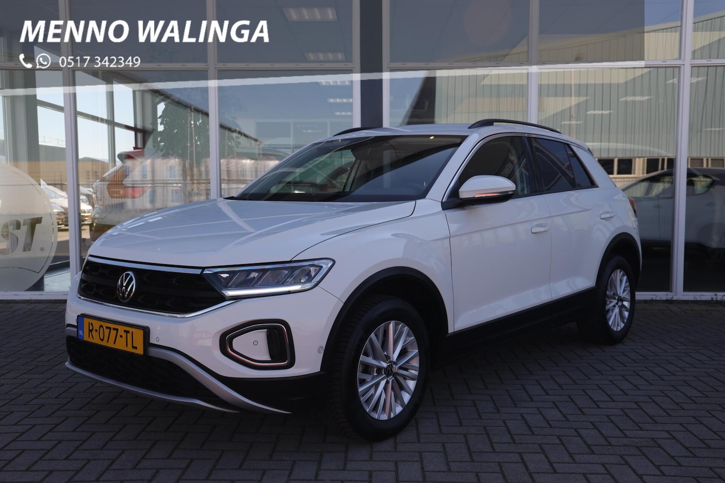 Volkswagen T-Roc - 1.5 TSI Life|Automaat|Camera|Virtual|Navi|ACC| - AutoWereld.nl