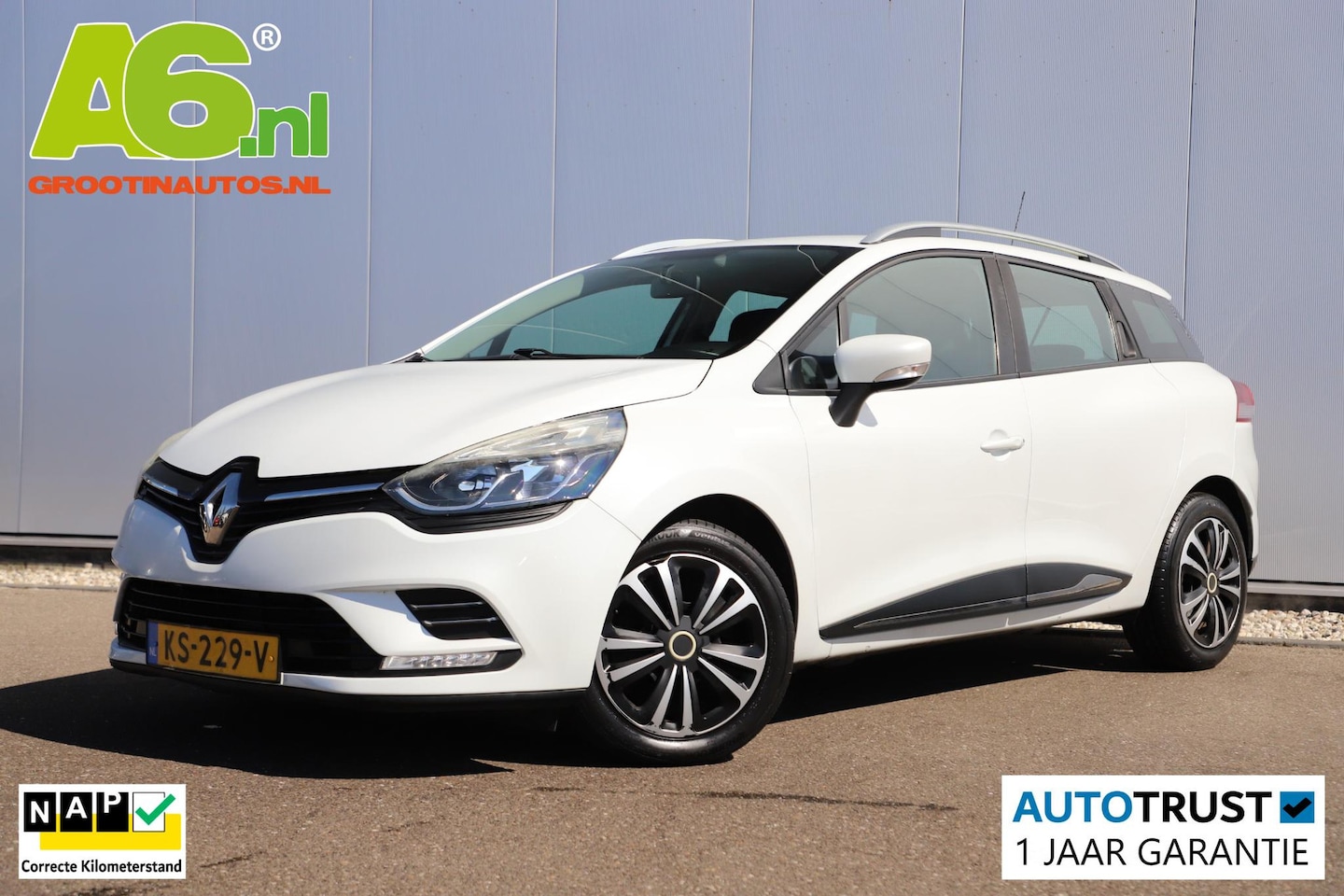 Renault Clio Estate - 0.9 TCe Zen Navigatie Bluetooth Airco Cruise Control - AutoWereld.nl