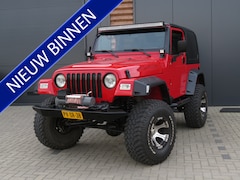 Jeep Wrangler - 2.5i 4WD Automaat Softtop Nieuwstaat Incl Hardtop Belastingvrij