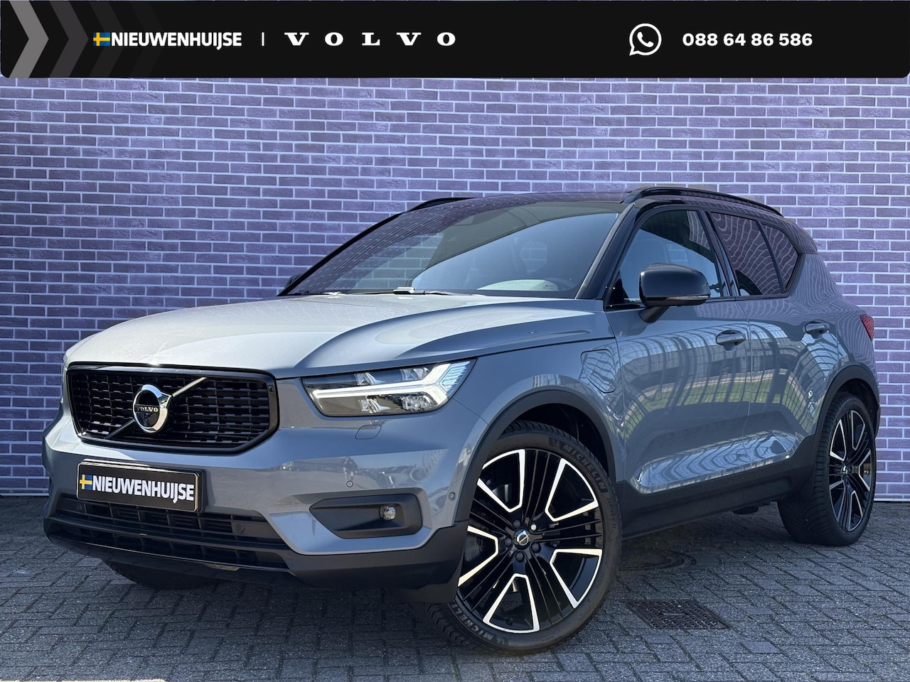 Volvo XC40 - 1.5 T5 Twin Engine R-Design | Stoelverwarming | Parkeersensoren V+A | Parkeercamera | Elek - AutoWereld.nl