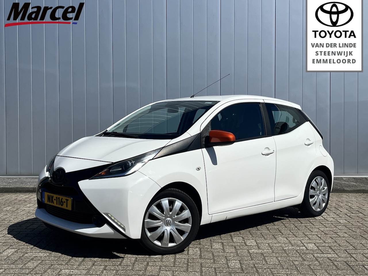Toyota Aygo - 1.0 VVT-i X-Play Camera Bluetooth Airco - AutoWereld.nl