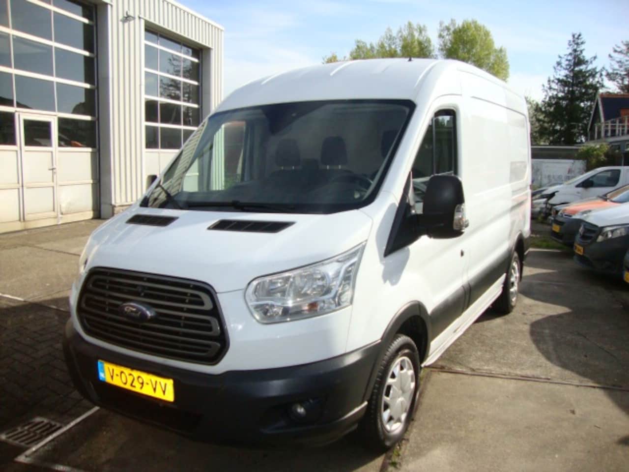 Ford Transit - 310 2.0 TDCI L2H2 Trend 310 2.0 TDCI L2H2 Trend - AutoWereld.nl