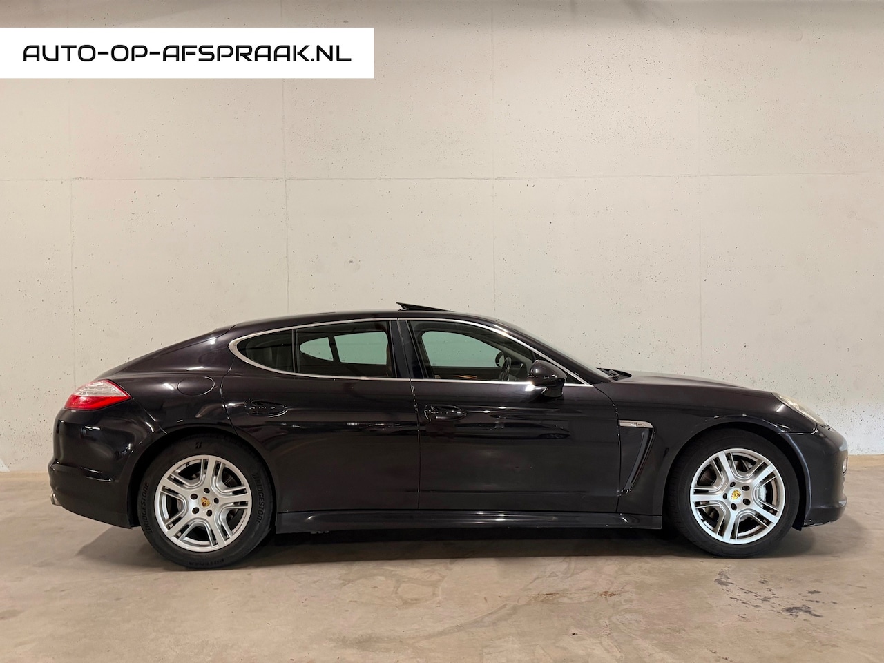 Porsche Panamera - 4.8 4S Bose Pano Leer Chrono Clima Cruise PDC 1e eigenaar - AutoWereld.nl