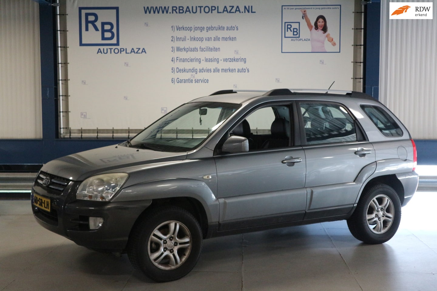 Kia Sportage - 2.0 CVVT Executive / APK 2027 / Goed onderhouden ! ! ! - AutoWereld.nl