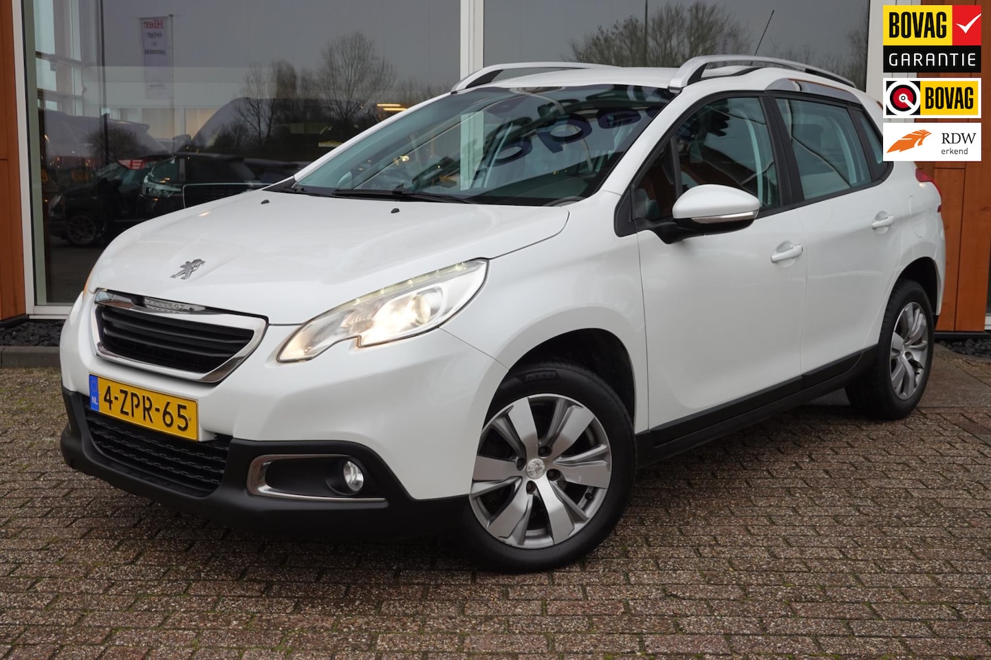 Peugeot 2008 - 1.6 VTi Active 1.6 VTi Active - AutoWereld.nl
