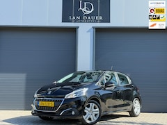 Peugeot 208 - 1.2 PureTech Signature / LAGE KM / NAP / CARPLAY