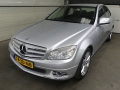 Mercedes-Benz C-klasse - 180 K Avantgarde - Trekhaak - Mooie Auto