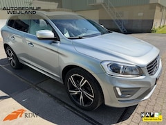 Volvo XC60 - 2.0 T6 Nordic+ NIEUWSTAAT I Trekhaak 2000KG I Pano I 20" I Leer I R-Design I Camera I NL-a