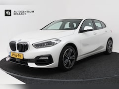 BMW 1-serie - 118i Executive Edition (SFEERVERLICHTING, NAVIGATIE, CRUISE CONTROL, PARKEERSENSOREN, DEAL