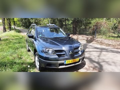 Mitsubishi Outlander - 2.0 Sport 4WD met trekhaak