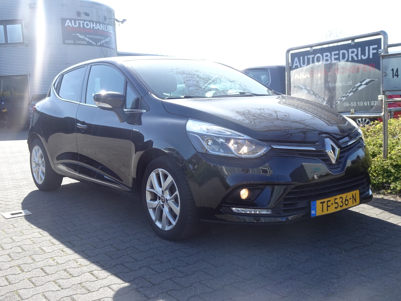 Renault Clio - 0.9 TCe Limited 0.9 TCe Limited - AutoWereld.nl